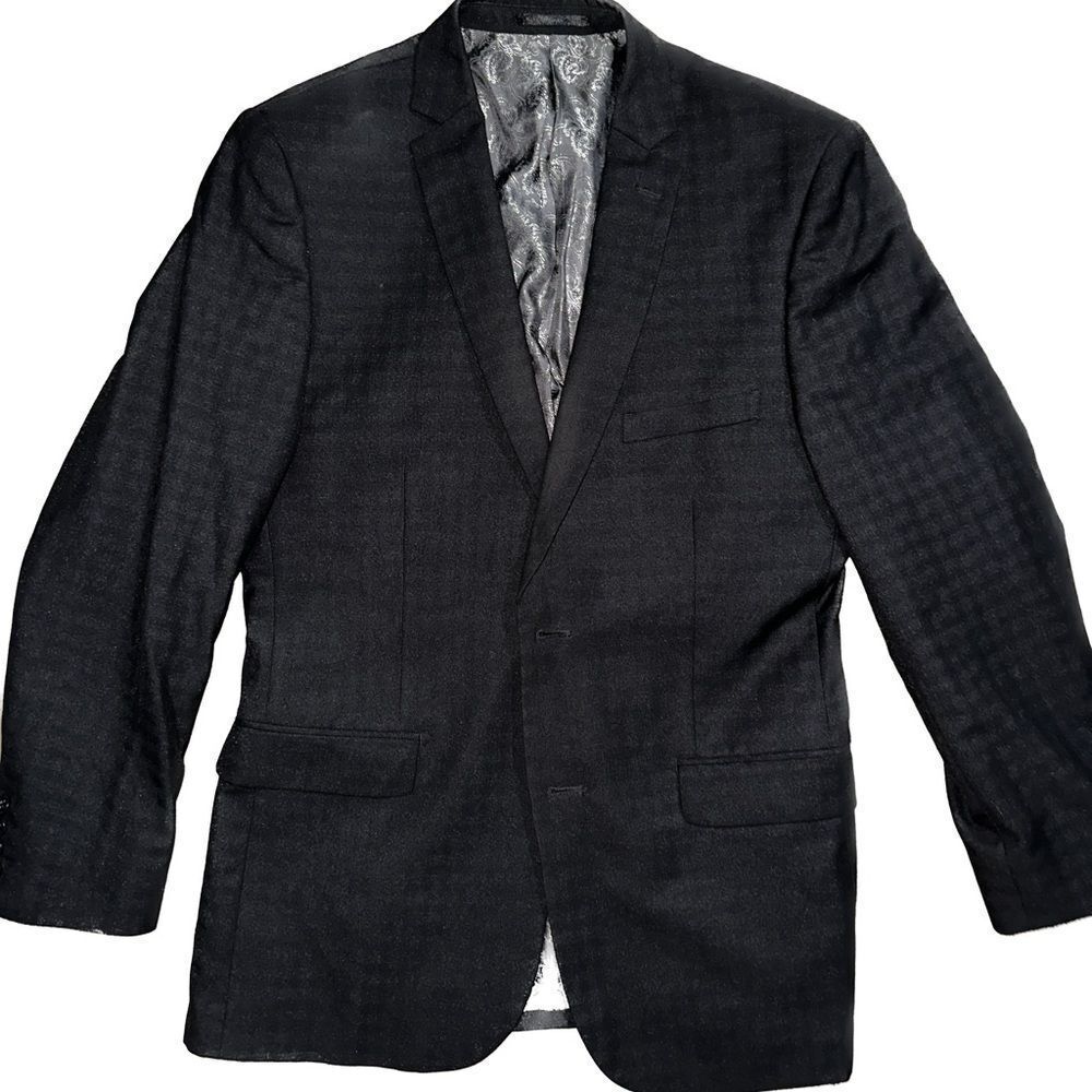 Absolutely stunning blazer truly unique piece.